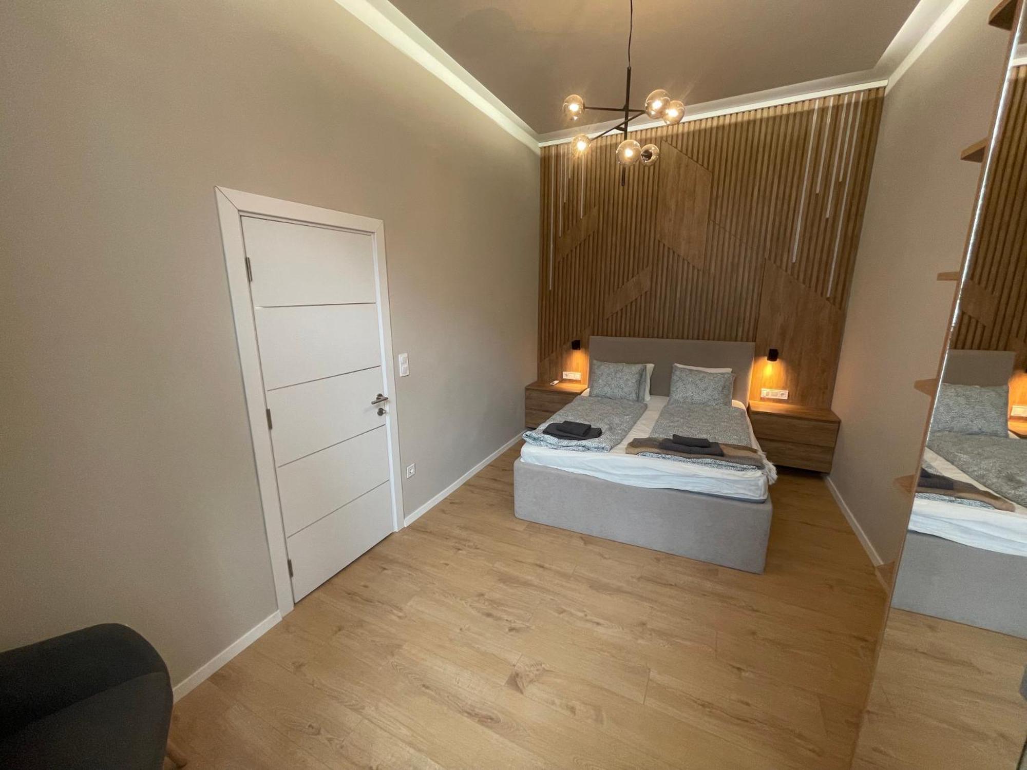 Lejlighed Center 4! Modern And Cozy 3br In Center! *