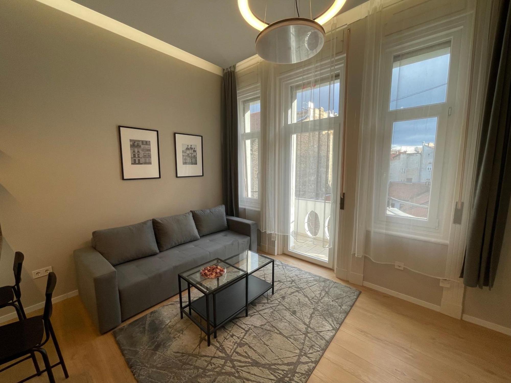 Center 4! Modern And Cozy 3br In Center! Appartement *
